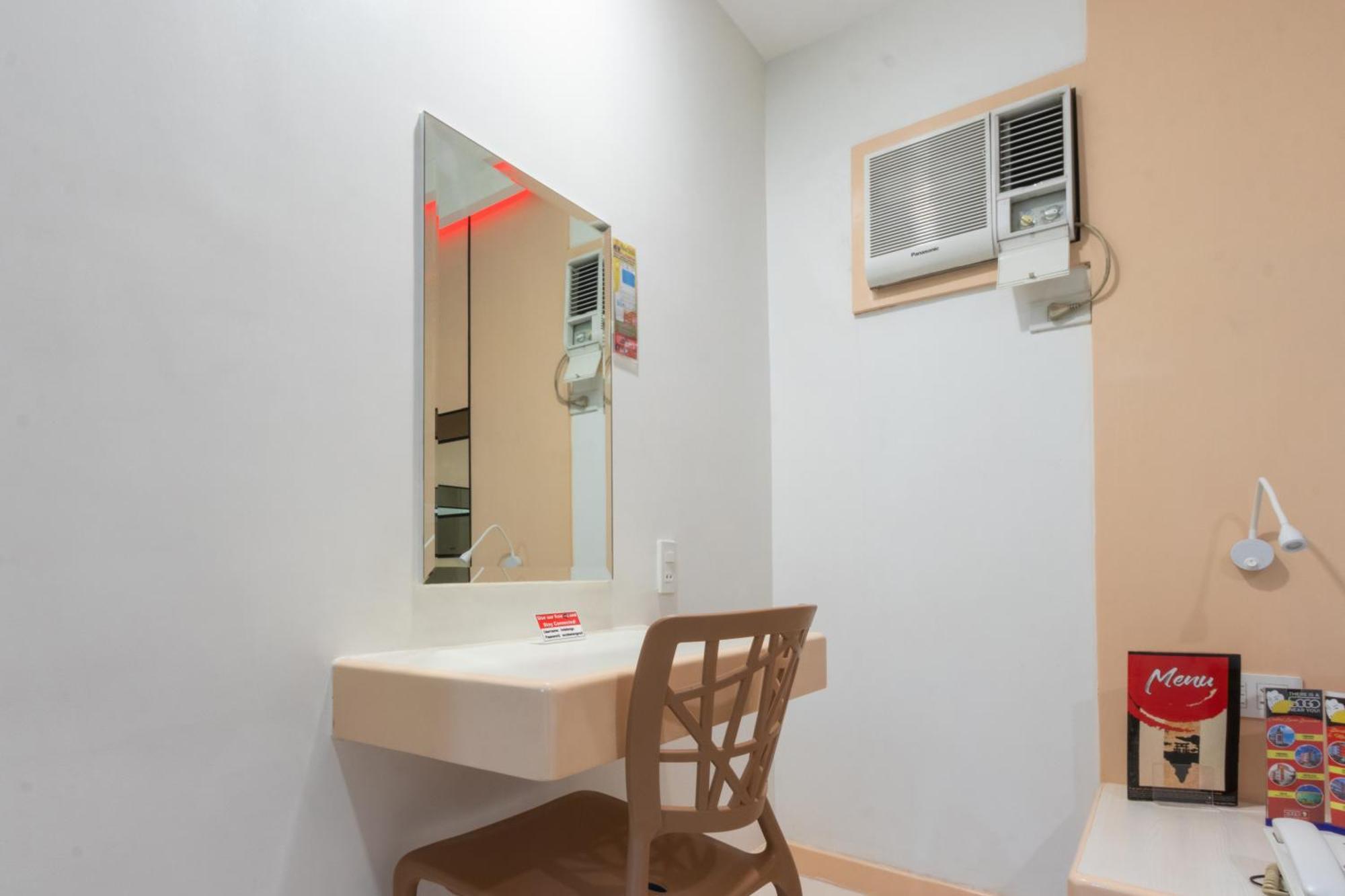 סן פדרו מקאטי Hotel Sogo Guadalupe מראה חיצוני תמונה