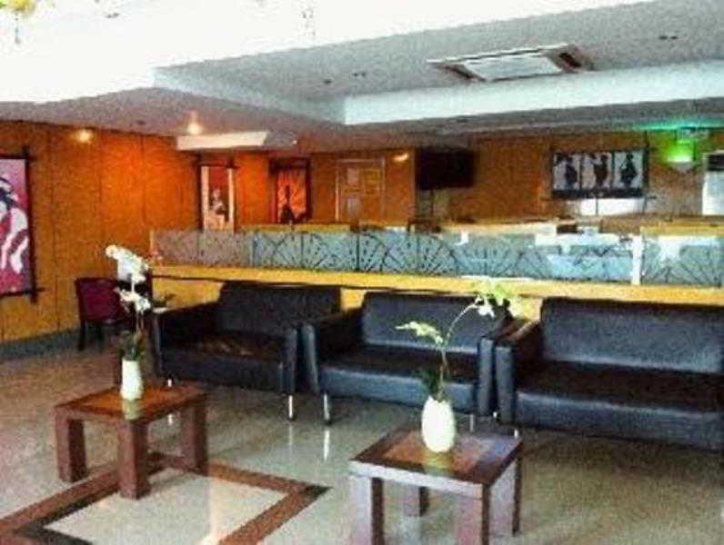 סן פדרו מקאטי Hotel Sogo Guadalupe מראה חיצוני תמונה