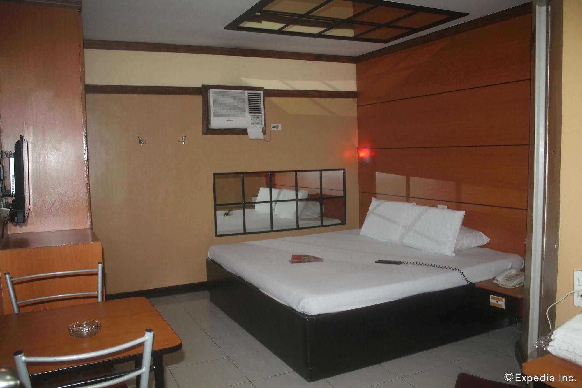 סן פדרו מקאטי Hotel Sogo Guadalupe מראה חיצוני תמונה