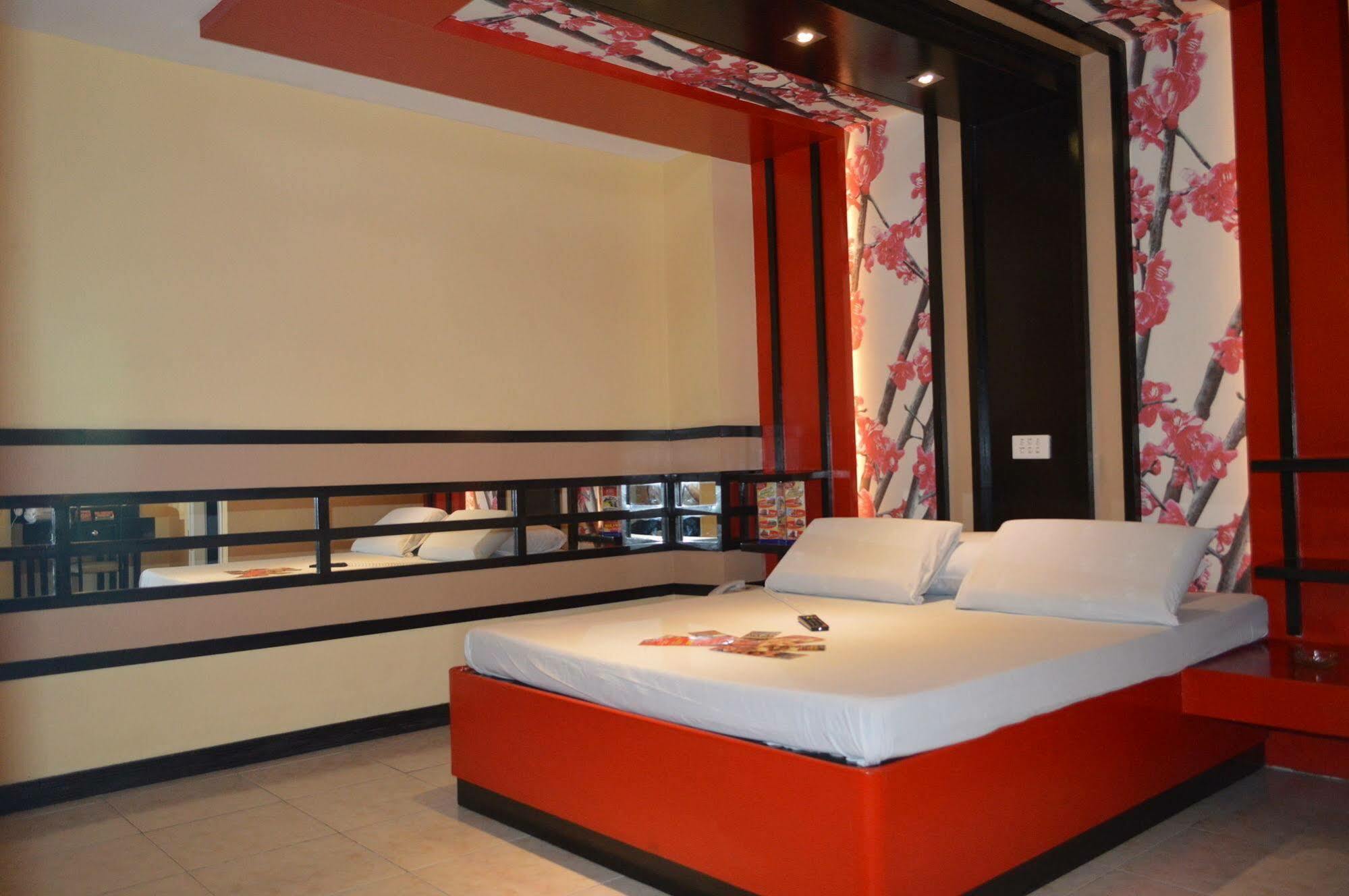 סן פדרו מקאטי Hotel Sogo Guadalupe מראה חיצוני תמונה