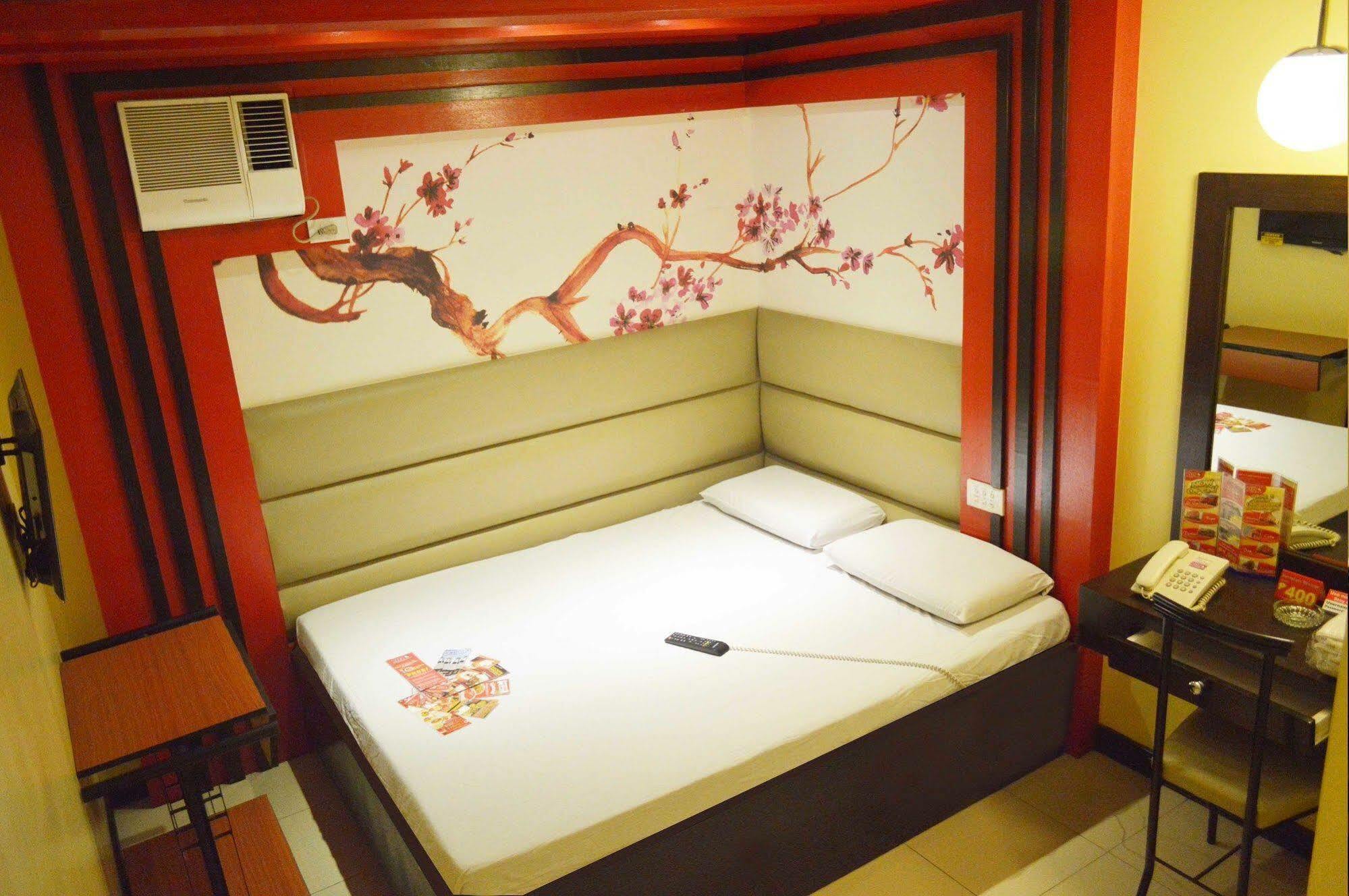 סן פדרו מקאטי Hotel Sogo Guadalupe מראה חיצוני תמונה