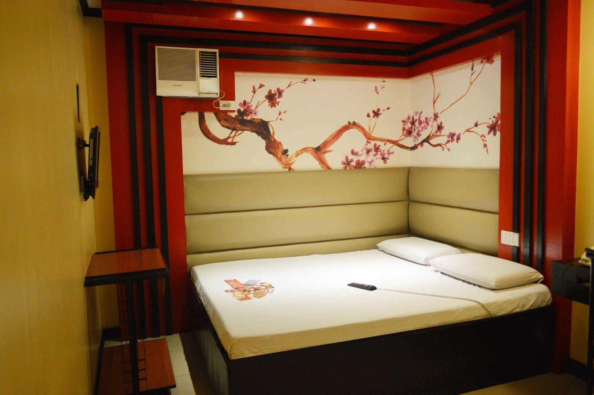 סן פדרו מקאטי Hotel Sogo Guadalupe מראה חיצוני תמונה